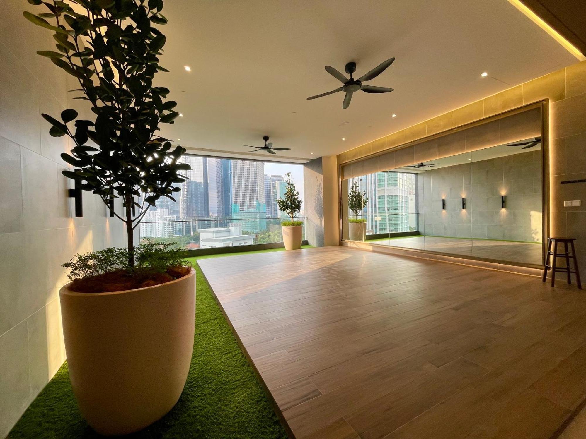 Agile Bukit Bintang Trx By Premium Kuala Lumpur