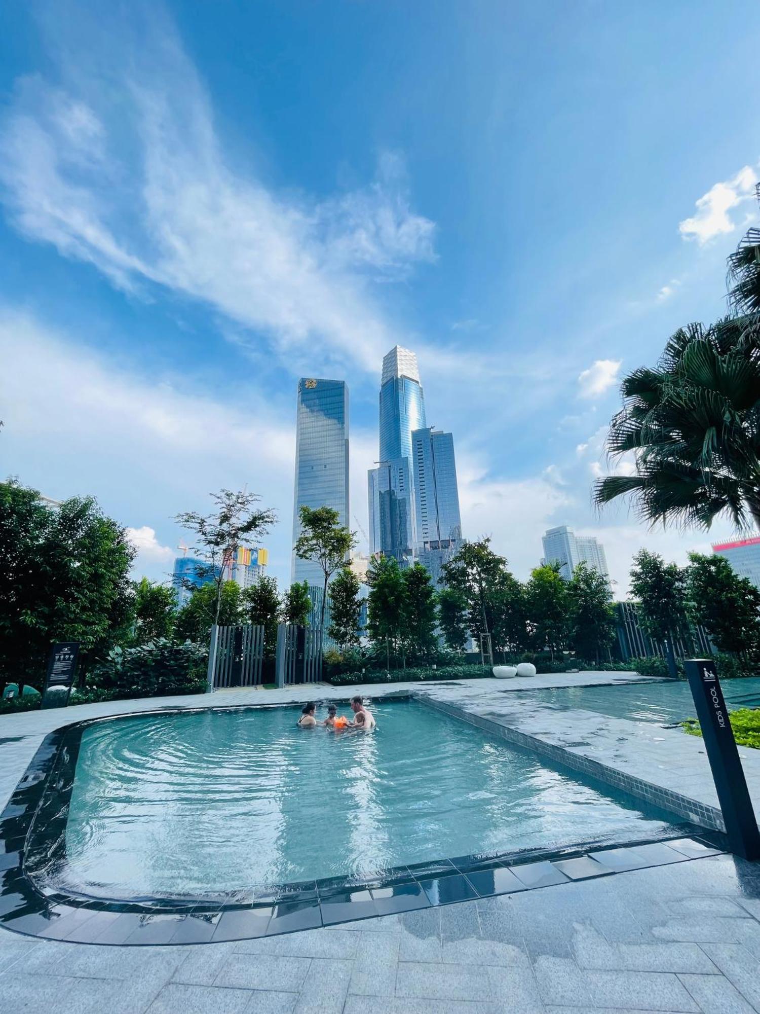 Agile Bukit Bintang Trx By Premium * Kuala Lumpur
